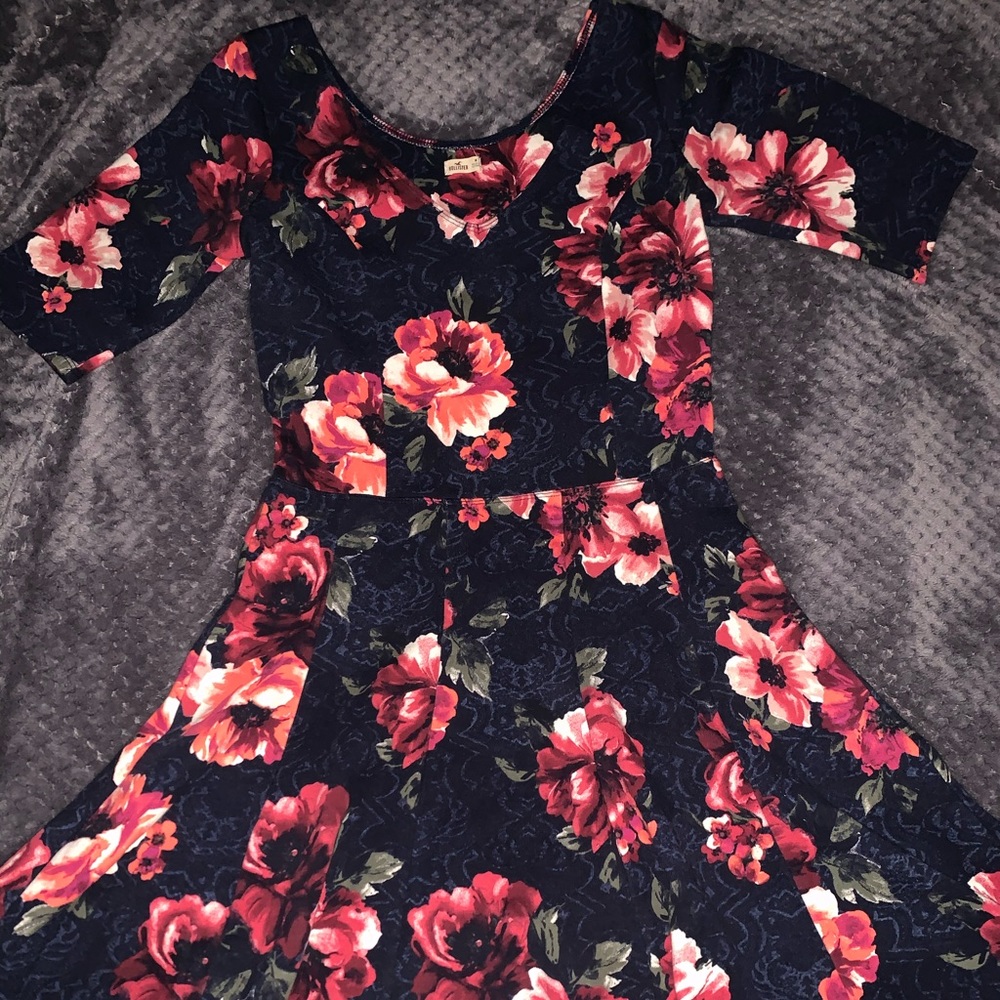 Floral Hollister Dress
